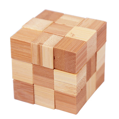 Houten 3D-puzzel – klassiek denkspel voor iedereen