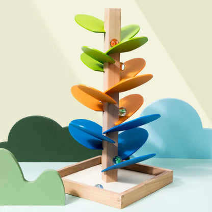 Montessori houten regenboog-knikker­torn